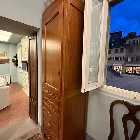La Casa Sulla Piazza Lägenhet Cortona