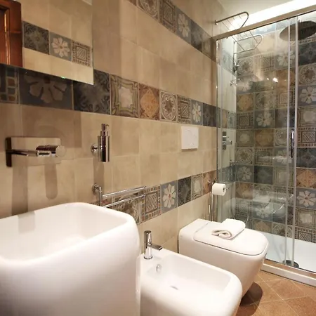 La Casa Sulla Piazza Apartment *